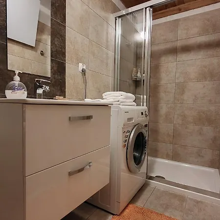 Dom Pod Salamandra Koninki Tatil Evi